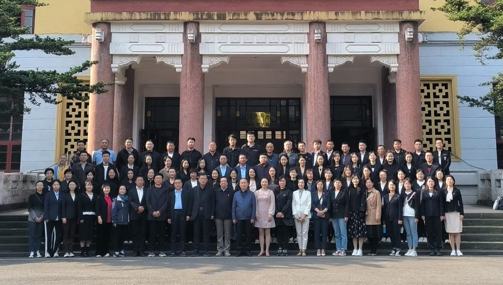 重庆大学-内蒙古电力职工文学创造能力提升培训班
